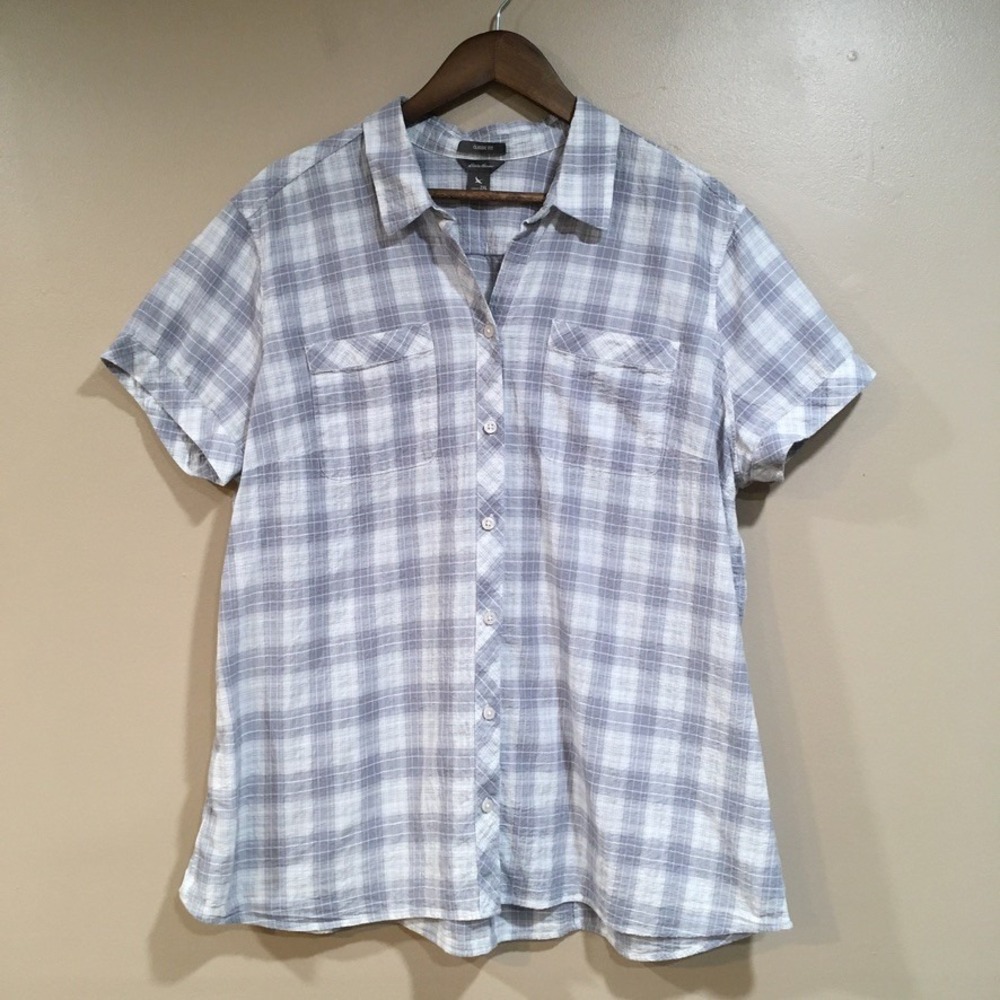 Eddie Bauer Gray and White Plaid Short Sleeve Button Down Shirt